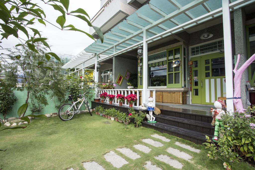 Vicking Guesthouse T'ai-tung Exterior foto